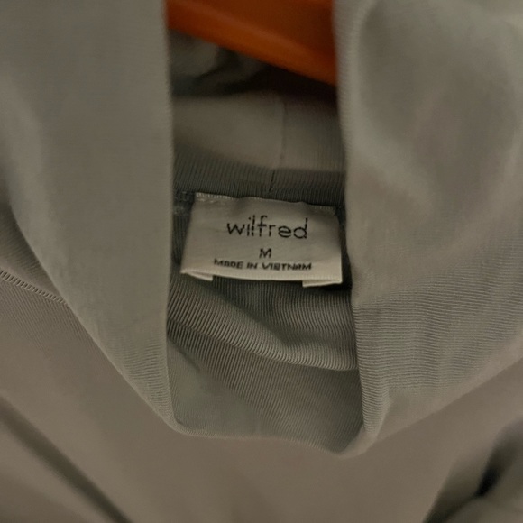 Aritzia Wilfred Troyes turtle neck bodysuit - Picture 2 of 3